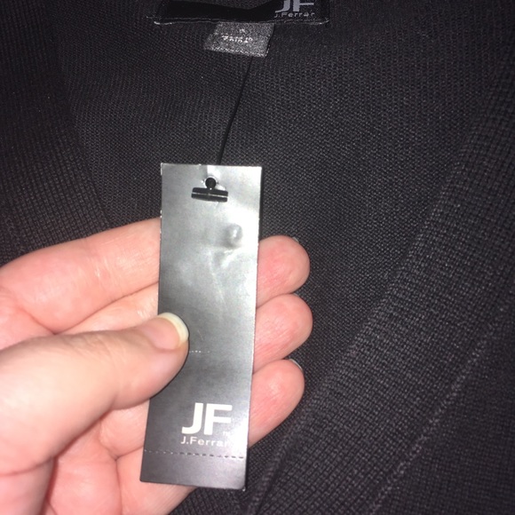 Men’s JF cardigan - black and gray argyle. - Picture 3 of 4